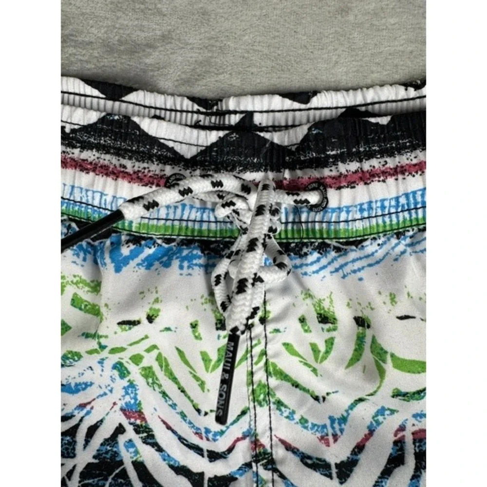 Maui and Sons Swim Trunks Mens Medium Shark Tropical‎ Graphic Board Shorts Multi